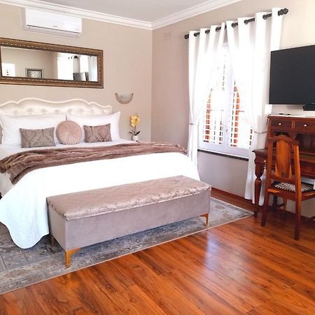 Meerendal Cottage-Affordable Luxury-Private Garden With Pool & Hot Tub 开普敦 外观 照片