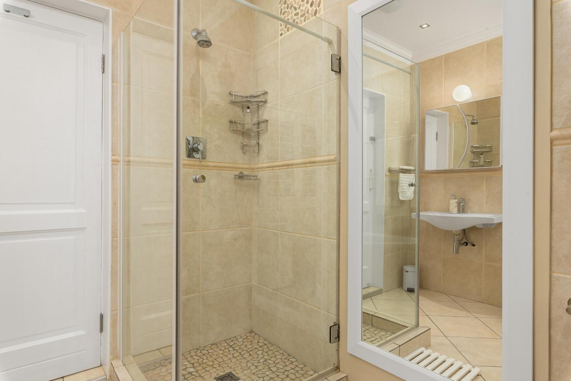 Meerendal Cottage-Affordable Luxury-Private Garden With Pool & Hot Tub 开普敦 外观 照片