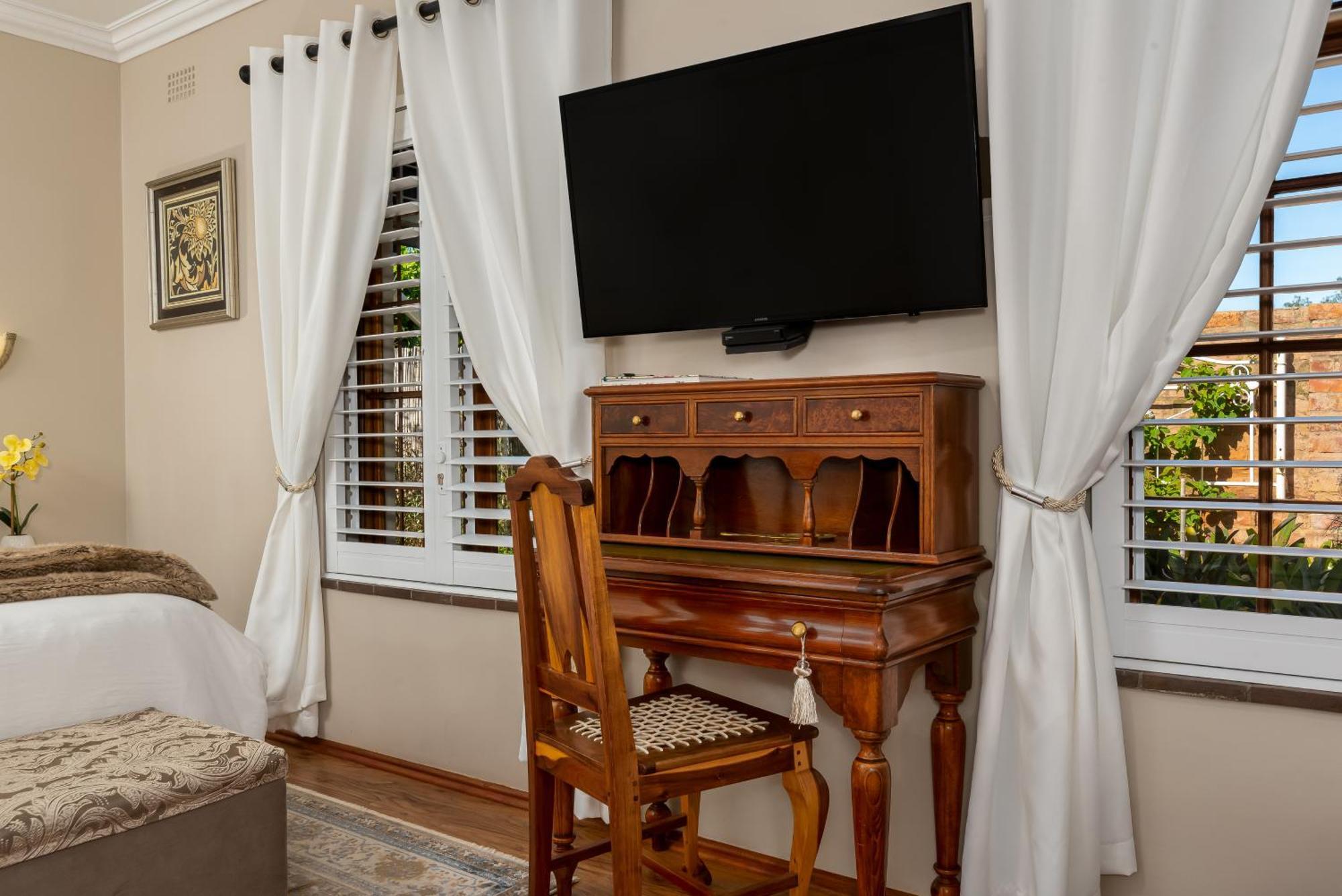 Meerendal Cottage-Affordable Luxury-Private Garden With Pool & Hot Tub 开普敦 外观 照片